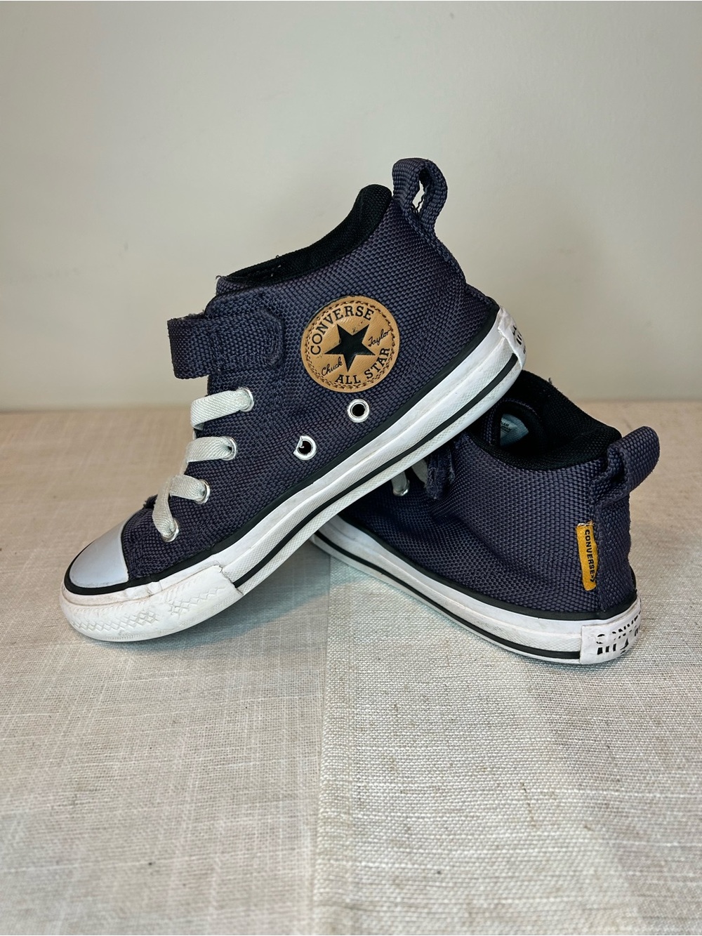 Converse Chuck Taylor kids shadow High-Top Canvas Sneakers